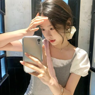 5个吓鬼的少年